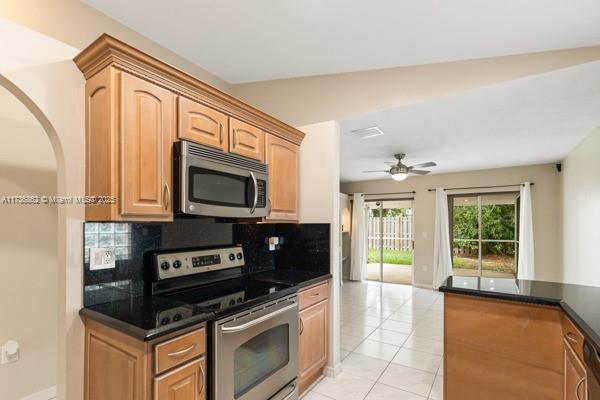 Lakes by the Bay - Residential