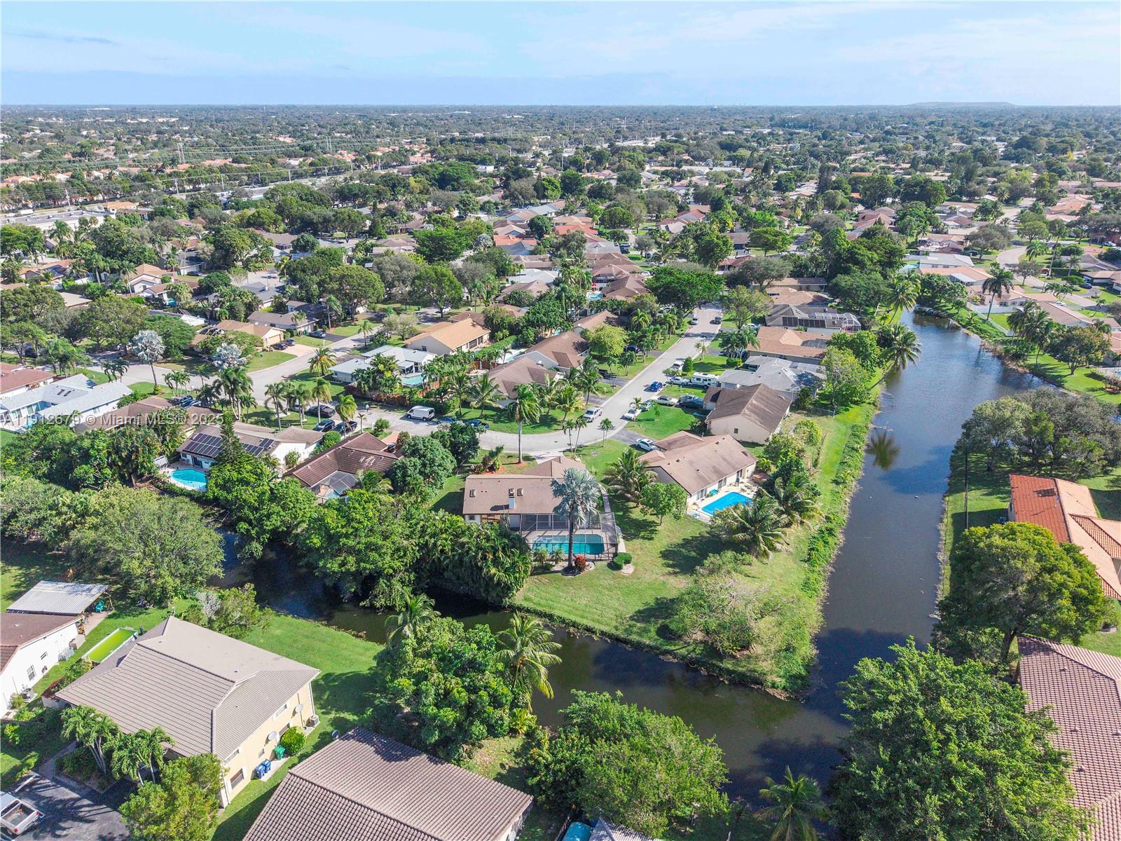 BEACHWOOD HEIGHTS - Residential