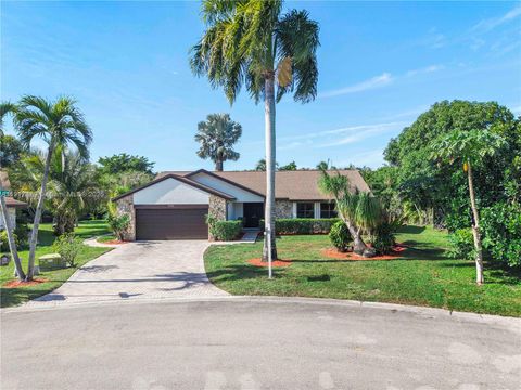 4320 NW 113th Ter Coral Springs FL 33065