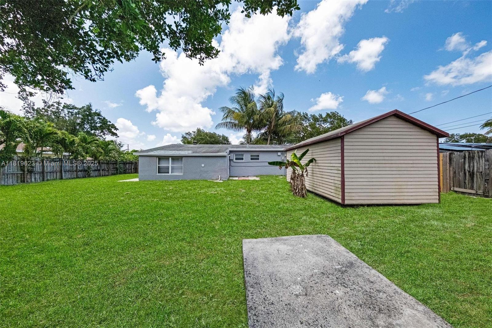 IVES ESTATES SEC 3 - Residential