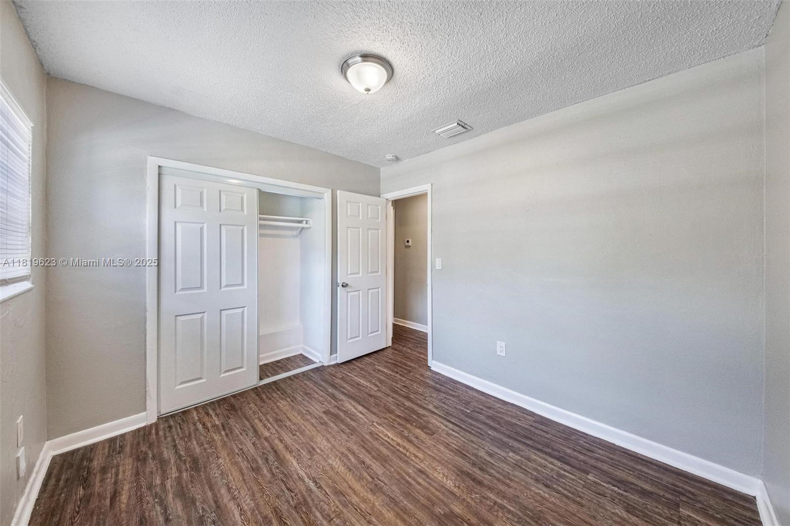 IVES ESTATES SEC 3 - Residential