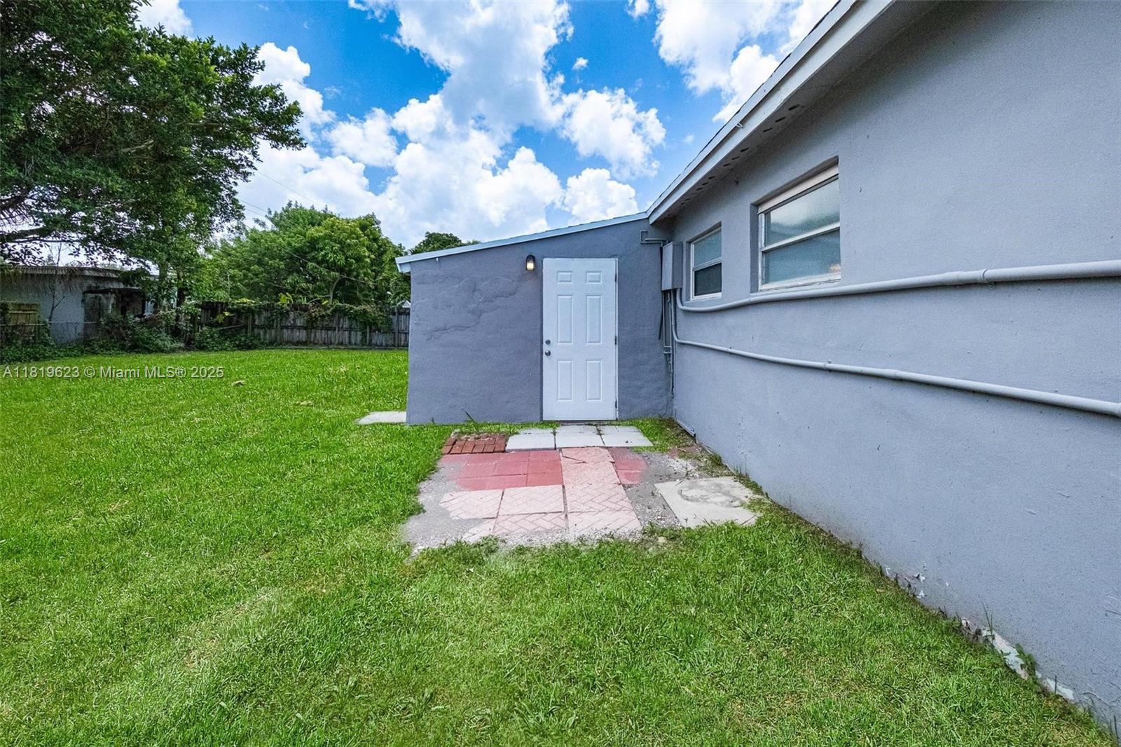 IVES ESTATES SEC 3 - Residential