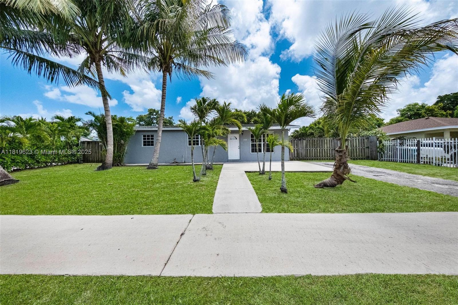 IVES ESTATES SEC 3 - Residential