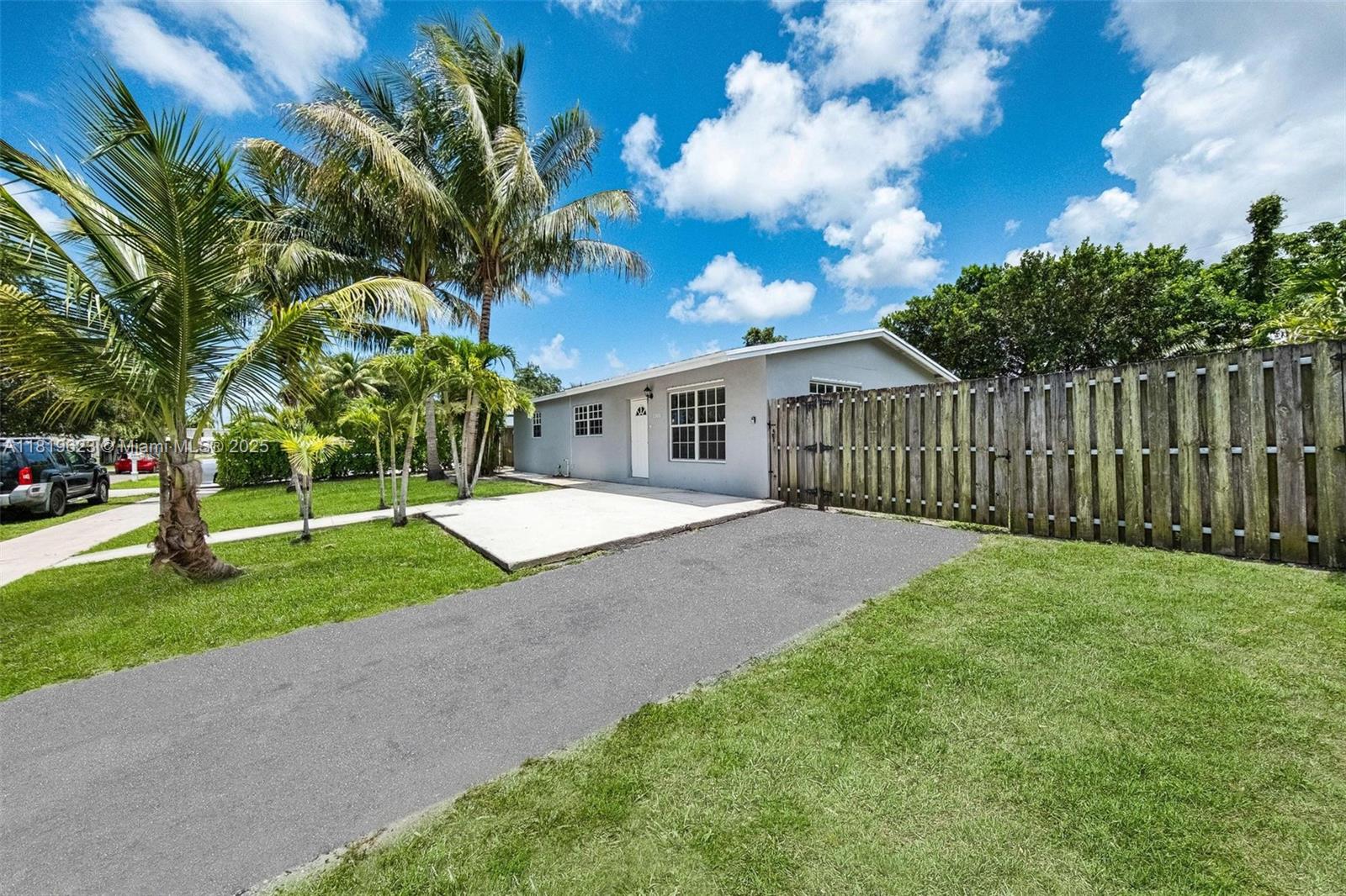 IVES ESTATES SEC 3 - Residential