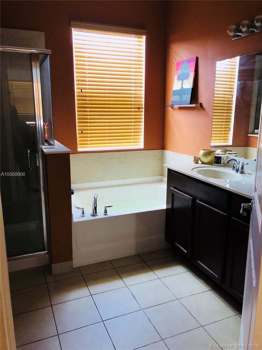 VITRAN HOMES AT MORNINGSI - Residential