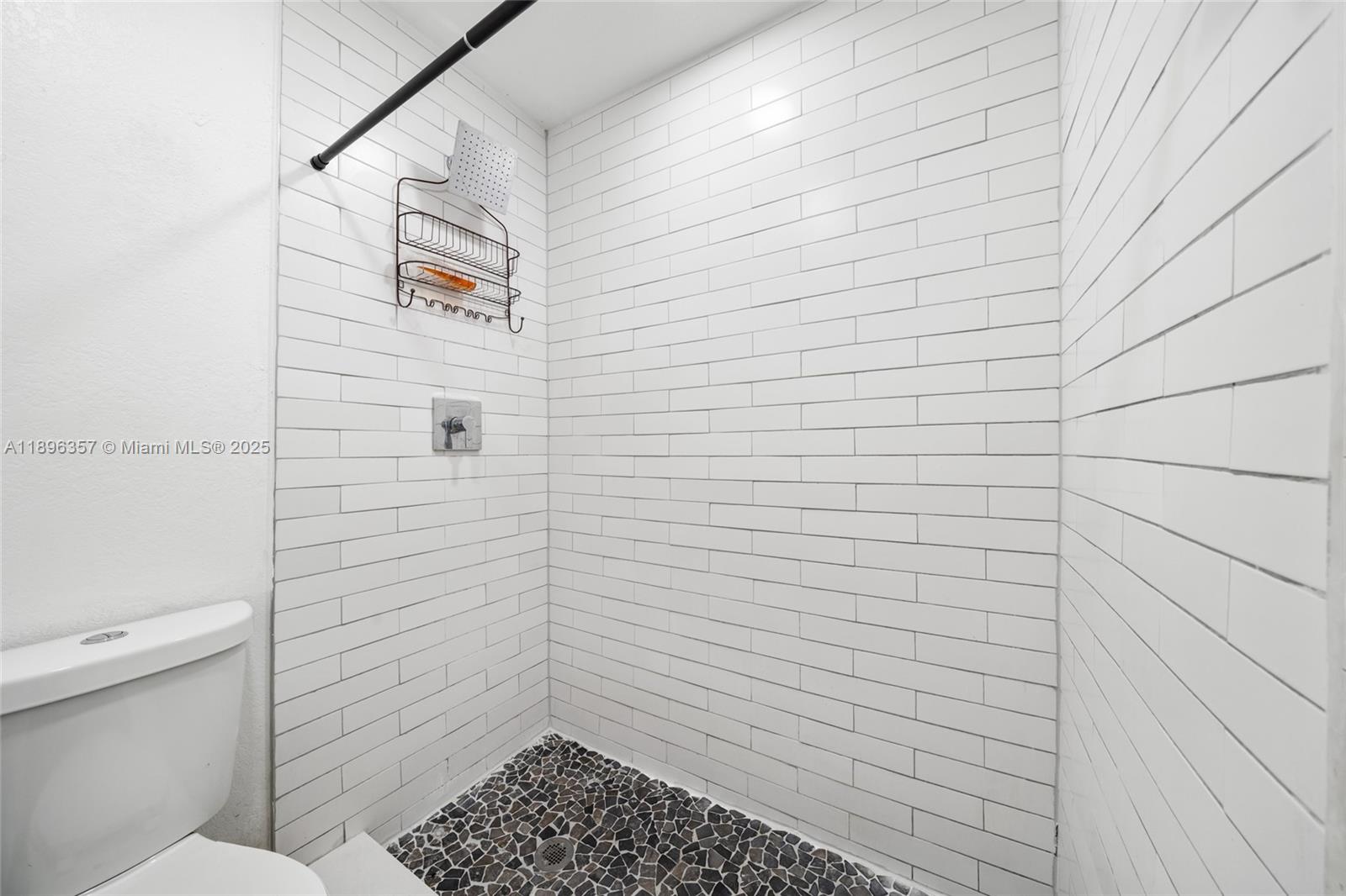 1ST ADDN TO MAGNOLIA SUB - Residential