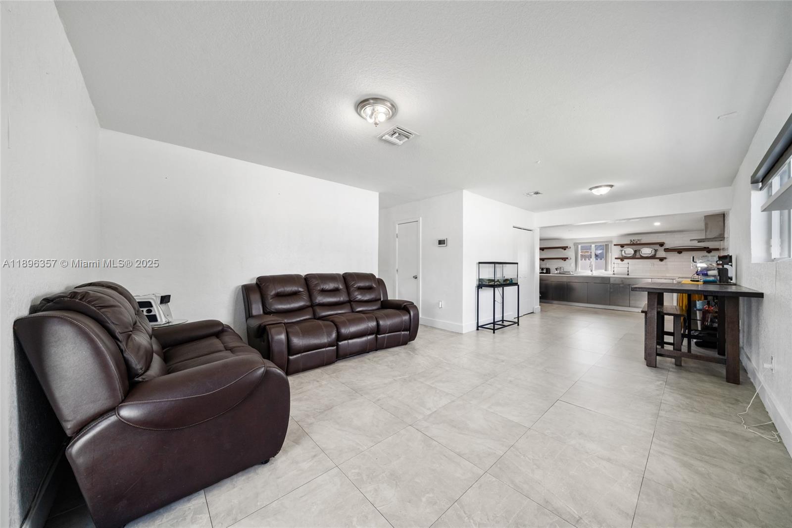 1ST ADDN TO MAGNOLIA SUB - Residential