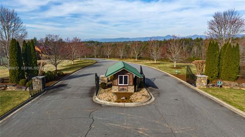 2050 Robert Dr  NC 28655