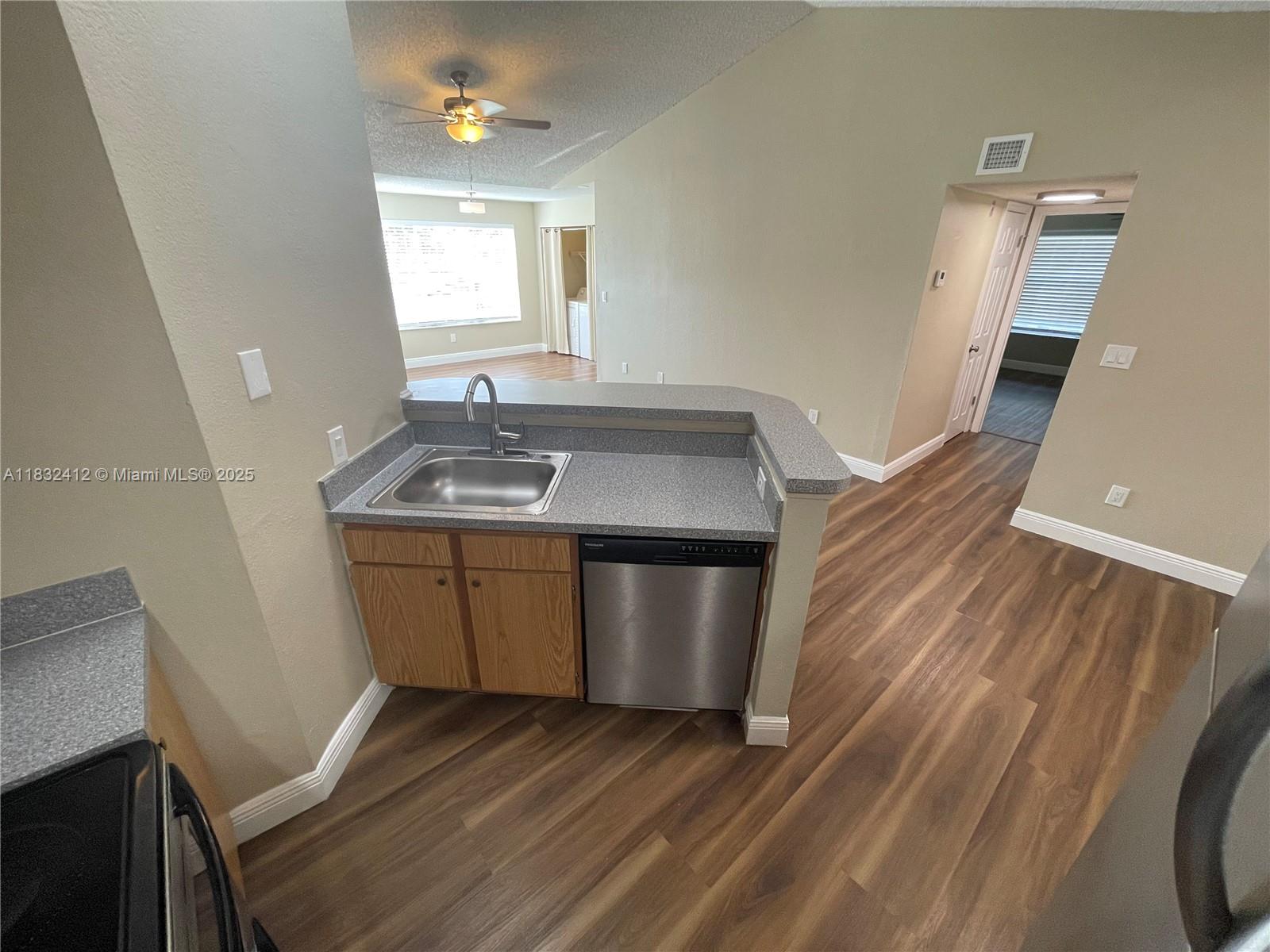 1401 Village Blvd 421