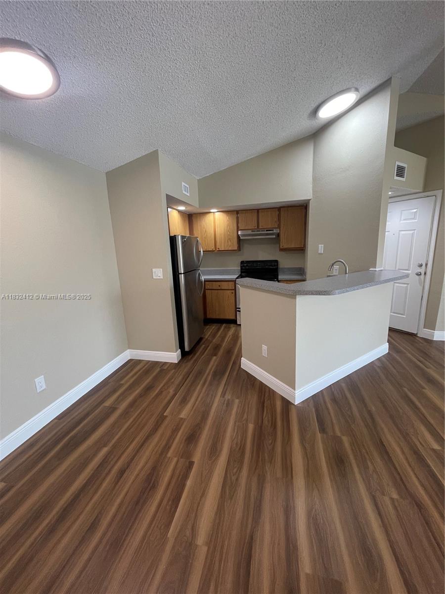 1401 Village Blvd 421