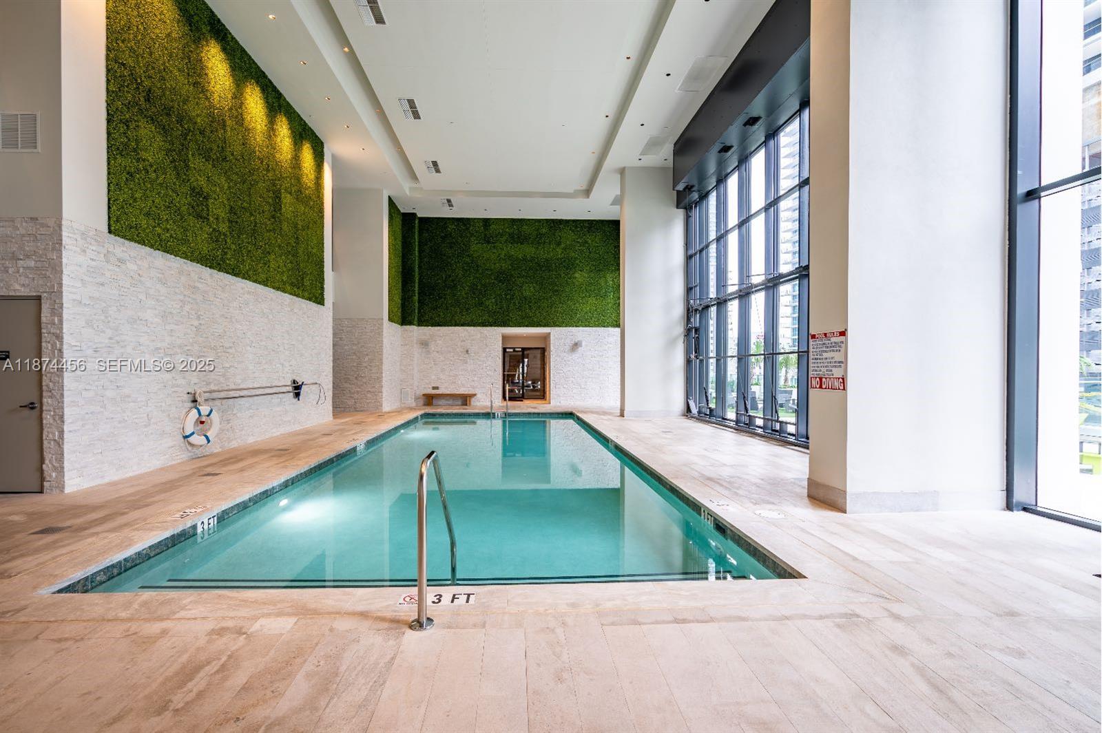 1010 BRICKELL CONDO - Residential