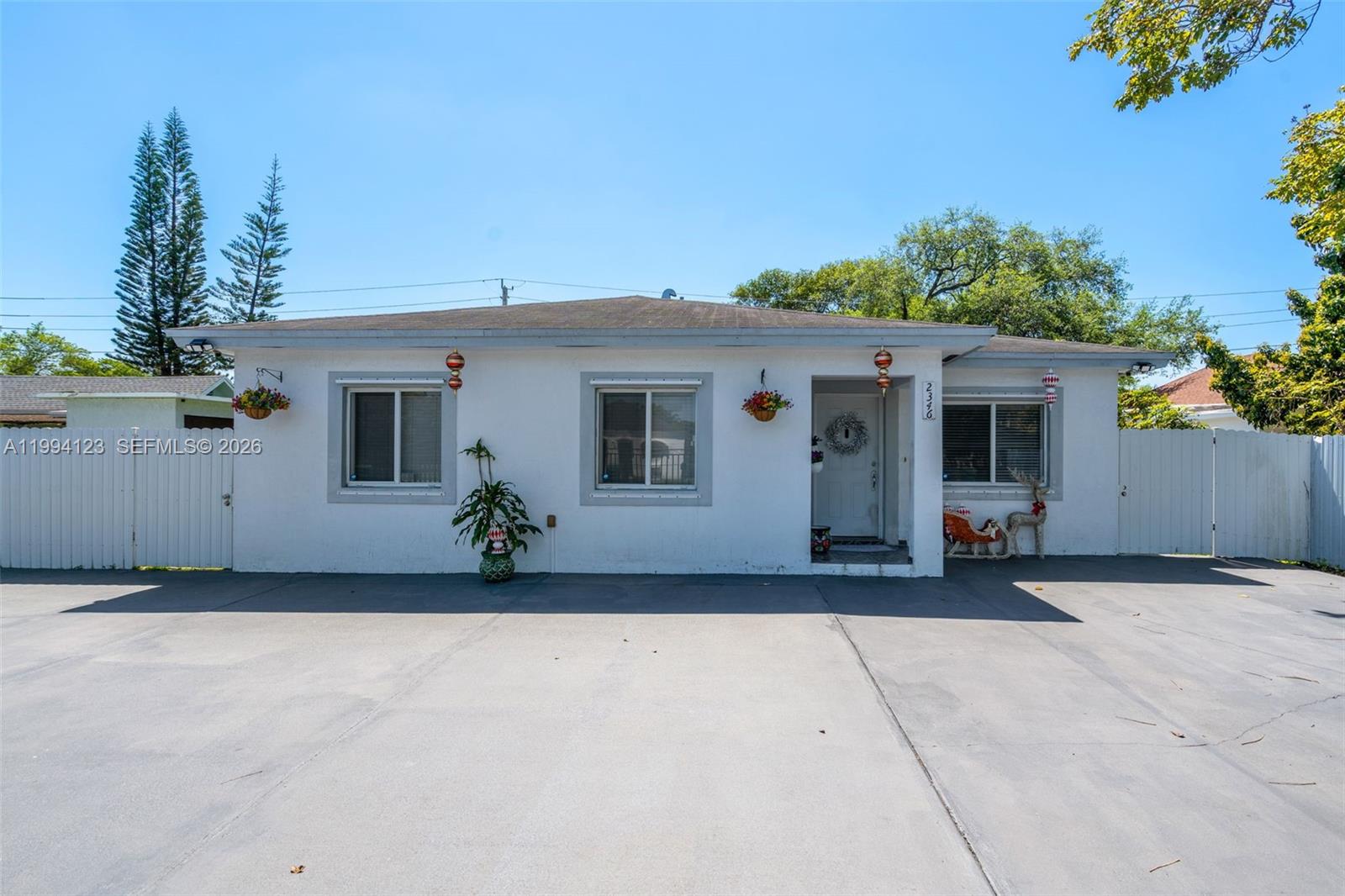 View photos, virtual tours, details... 2346 NW 81st Ter