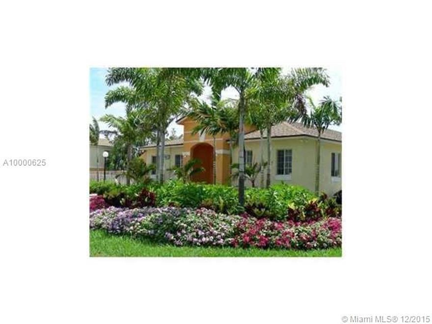 BEAUTIFUL BRIGHT APARTMENT 1/1 IN LAKEWOOD AT EMERALD HILLS, A QUIET COMMUNITY BY THE LAKE. WASHER/DRYER INSIDE UNIT. TOP FLOOR WITH VAULTED CEILINGS, OVER SIZED WALK IN CLOSET IN MASTER. CENTRALLY LOCATED WALKING DISTANCE TO SCHOOLS, SHOPS, AND RESTAURANTS. SHORT DRIVE TO BEACH. FULL AMENITY: GYM, TENNIS, POOL, AND CHILDS PLAY AREA. RENATLS ALLOWED 1ST YEAR. EASY ACCESS TO 95 AND ALL MAJOR HIGHWAYS