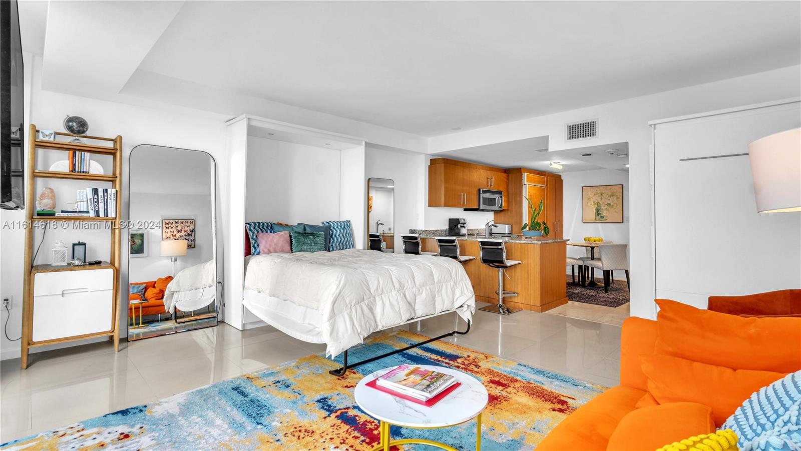 HARBOUR HOUSE - Residential Lease