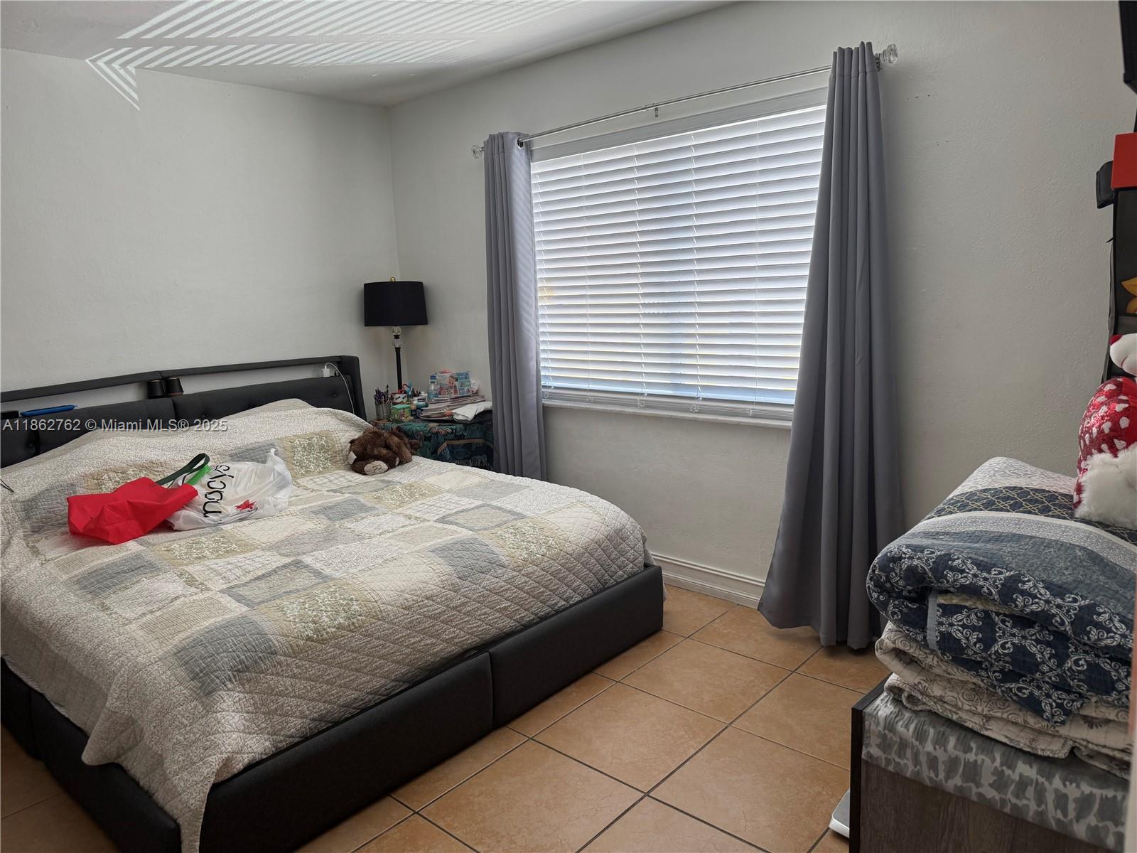 THE PALMS 51 CONDO - Residential