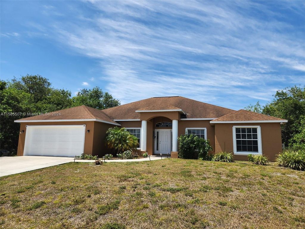 Photo of 4272 SW Dido Dr, Port Saint Lucie, FL 34953 (MLS # A11585507)