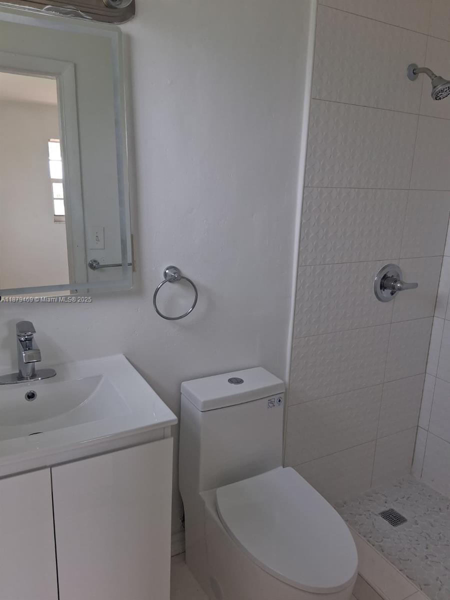 LIBERTY HOMES ESTATES SEC - Residential Lease