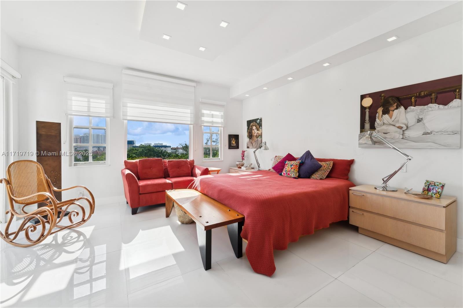 MEDITERRANEAN VILLAGE CON - Residential