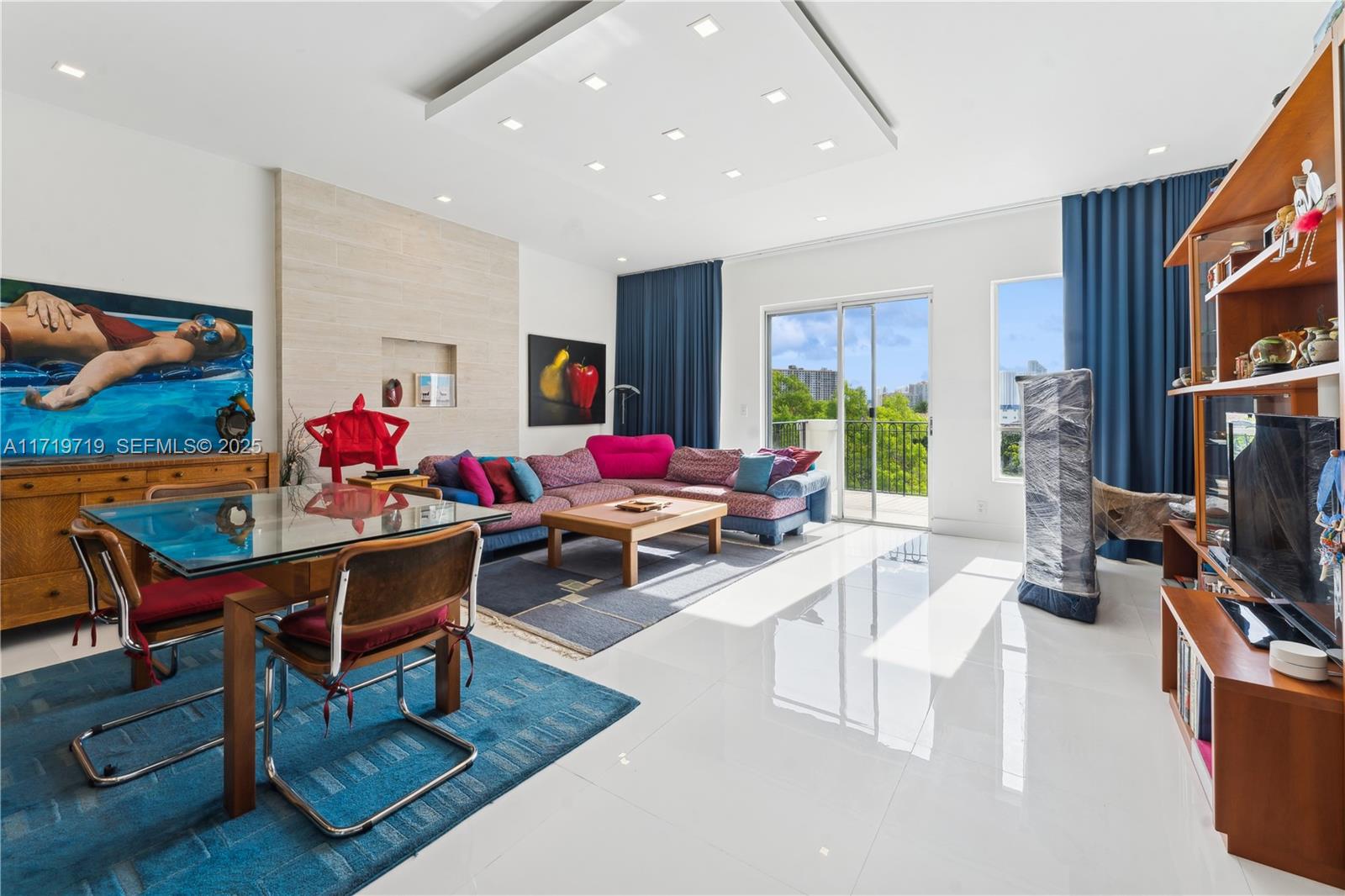 MEDITERRANEAN VILLAGE CON - Residential