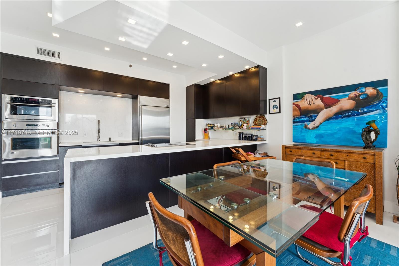 MEDITERRANEAN VILLAGE CON - Residential