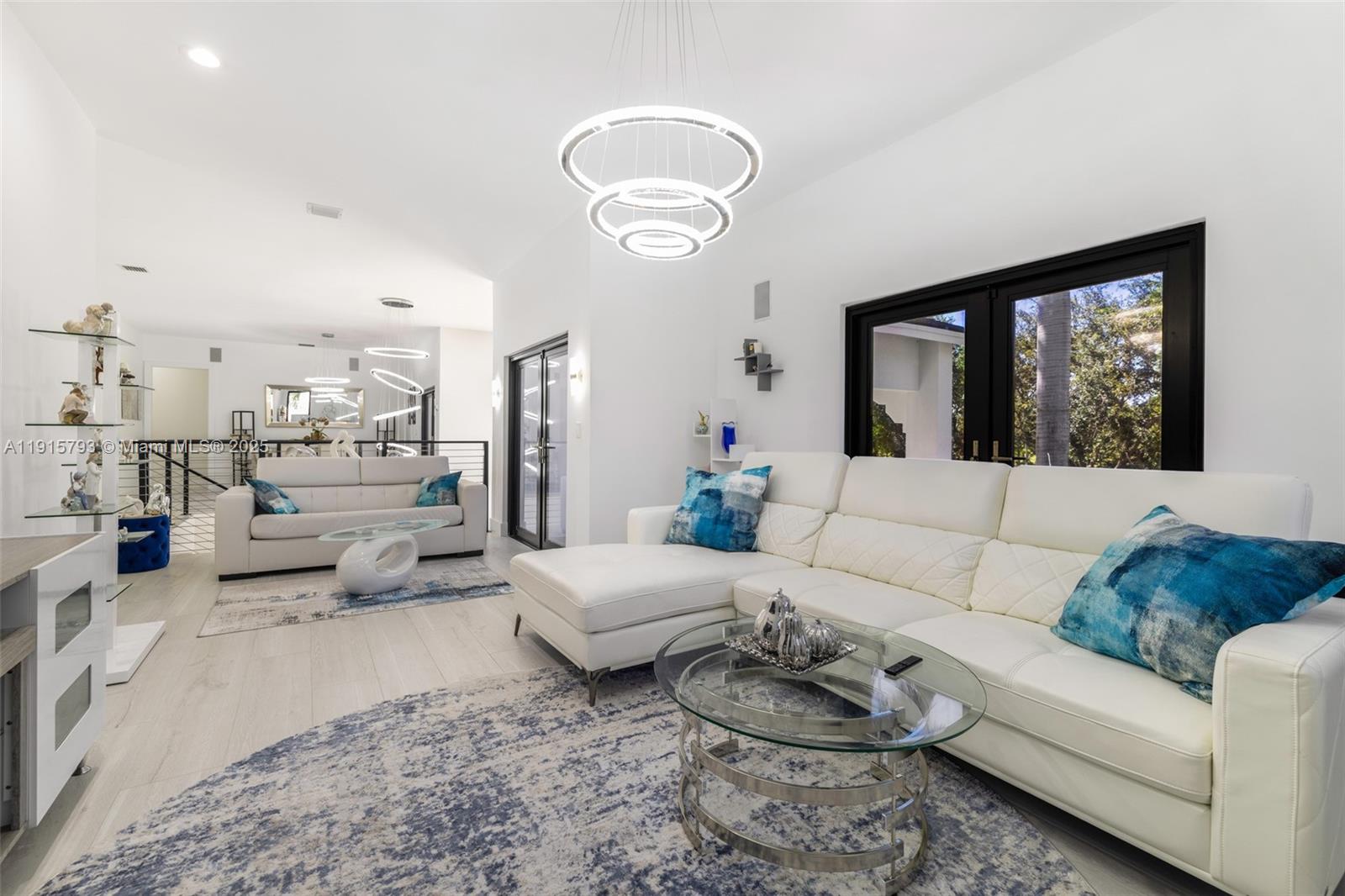 KINGS BAY SUB - Residential