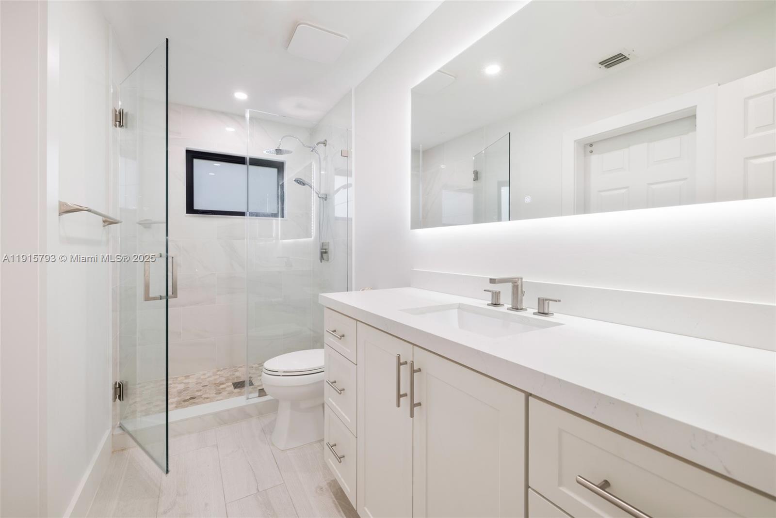 KINGS BAY SUB - Residential