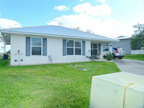 A home in Okeechobee