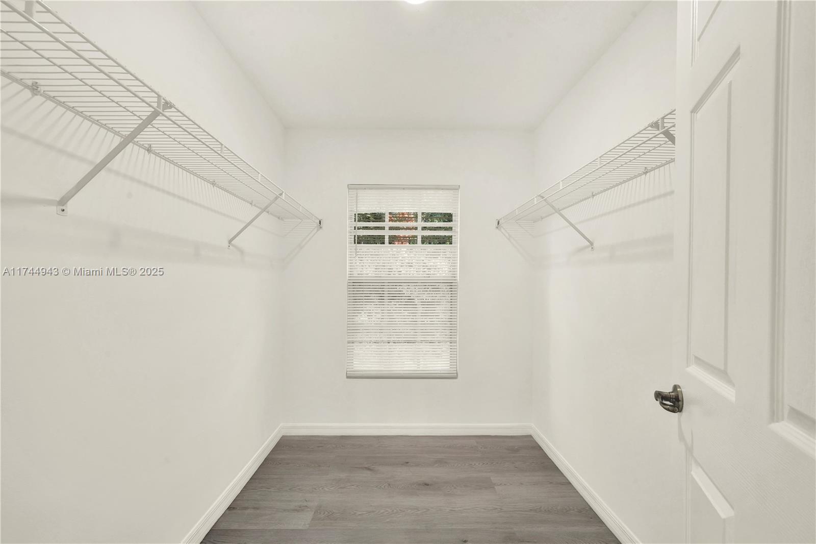 DOVE LANDING CONDO - Residential Lease