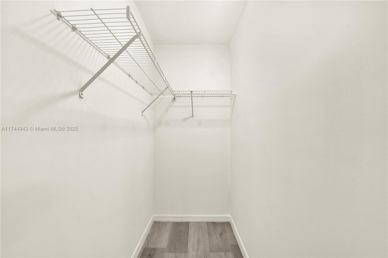 DOVE LANDING CONDO - Residential Lease