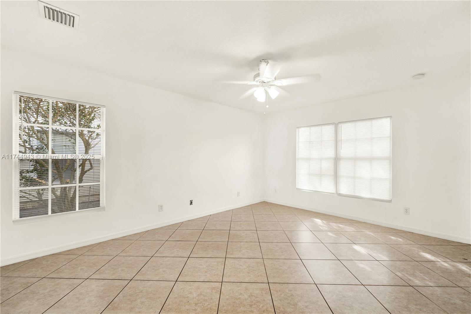 DOVE LANDING CONDO - Residential Lease