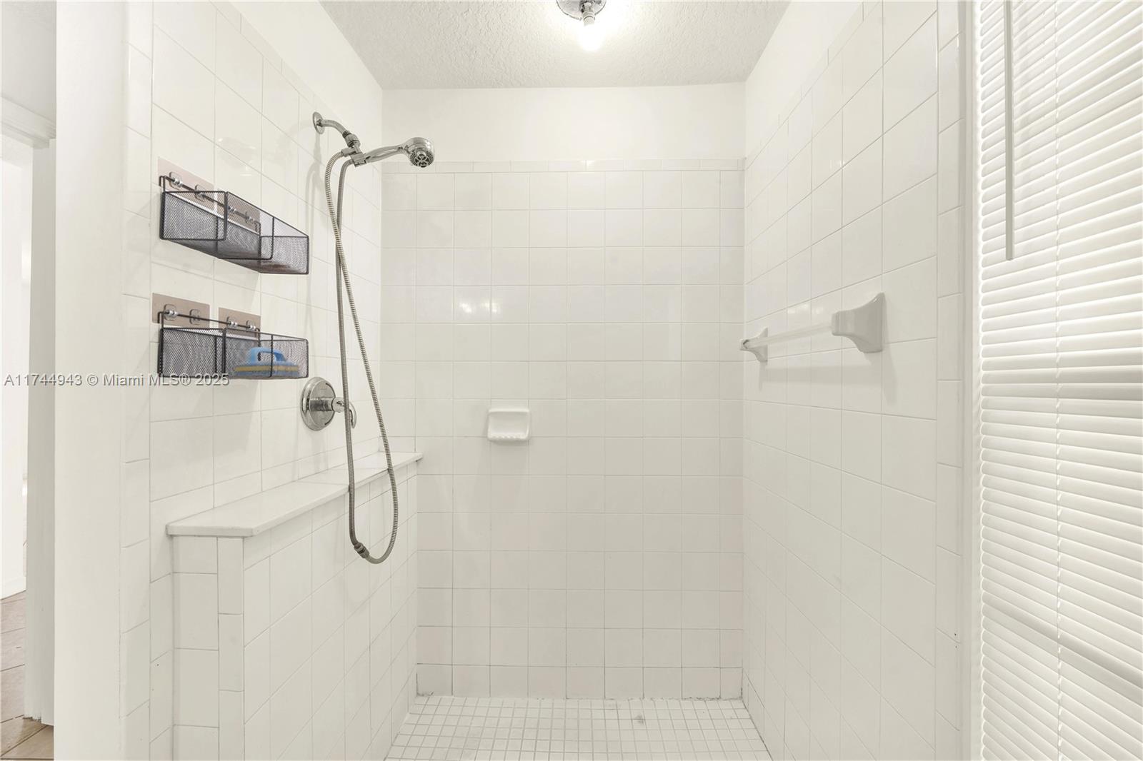 DOVE LANDING CONDO - Residential Lease