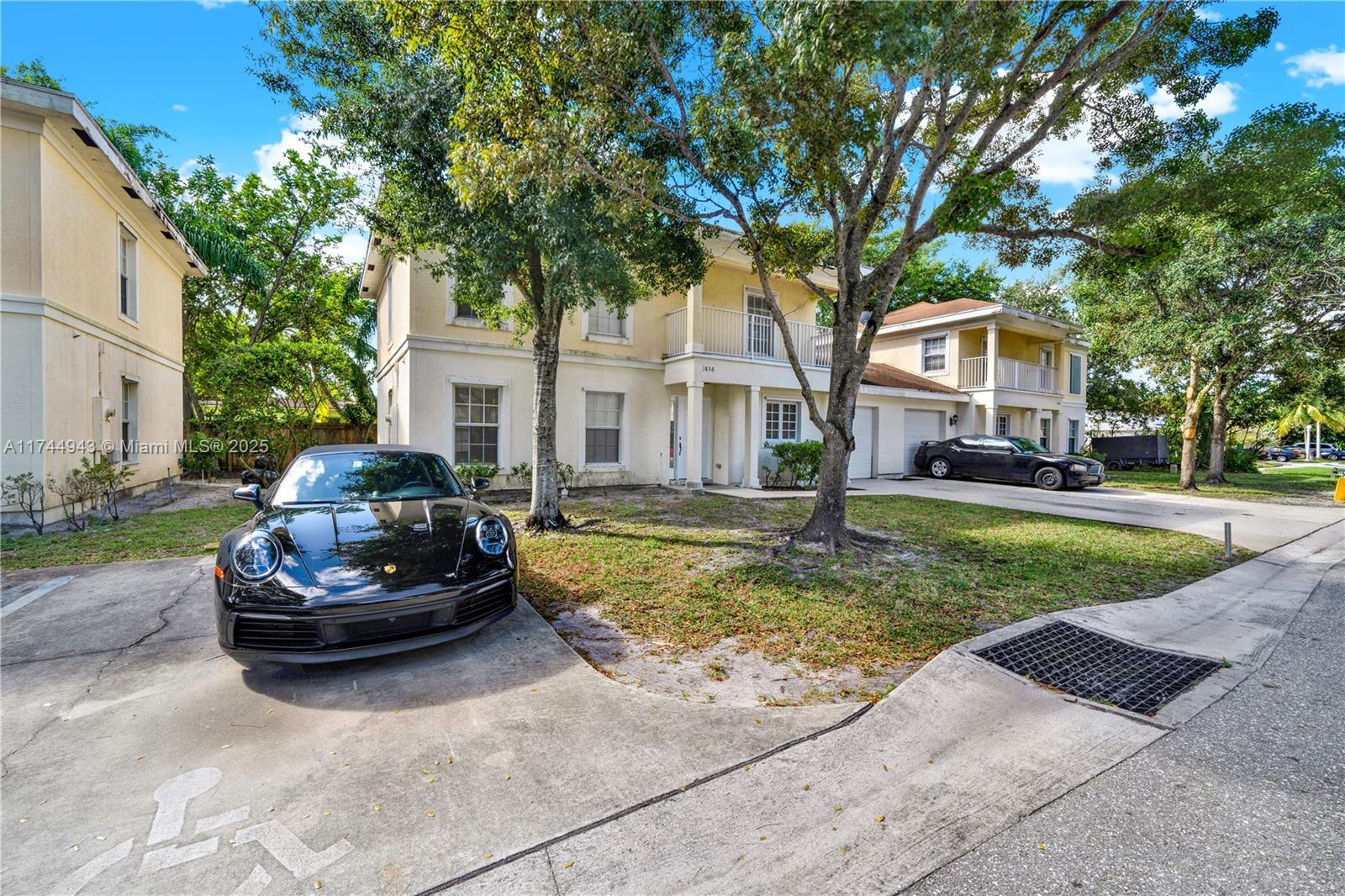 DOVE LANDING CONDO - Residential Lease