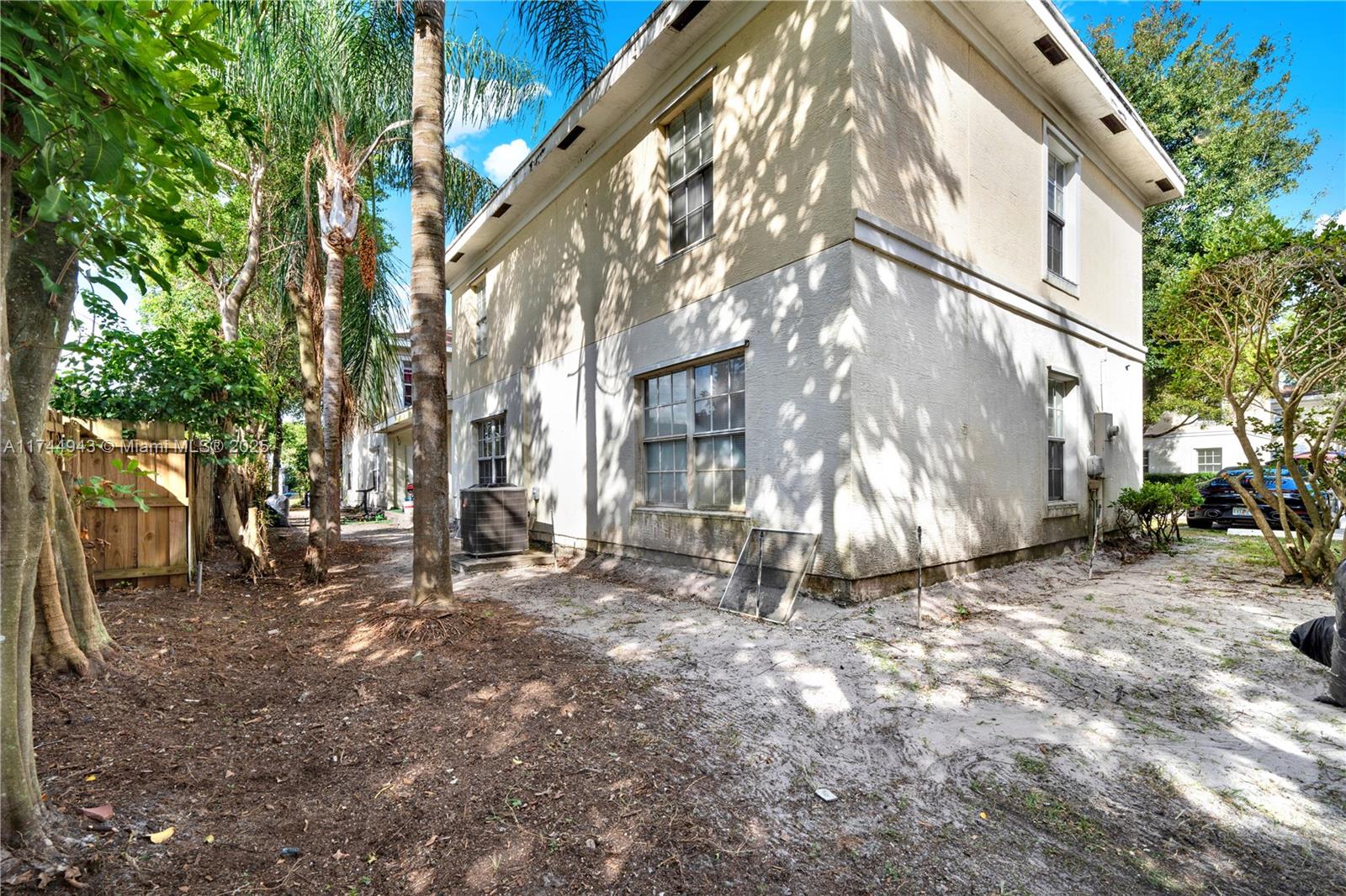 DOVE LANDING CONDO - Residential Lease