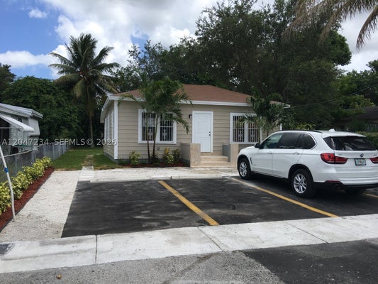 32 NE 169TH ST # 2, NORTH MIAMI BEACH, FL 33162 - Image 0c5f36942e1a2e5794eefa72772c5eb8/1655789049