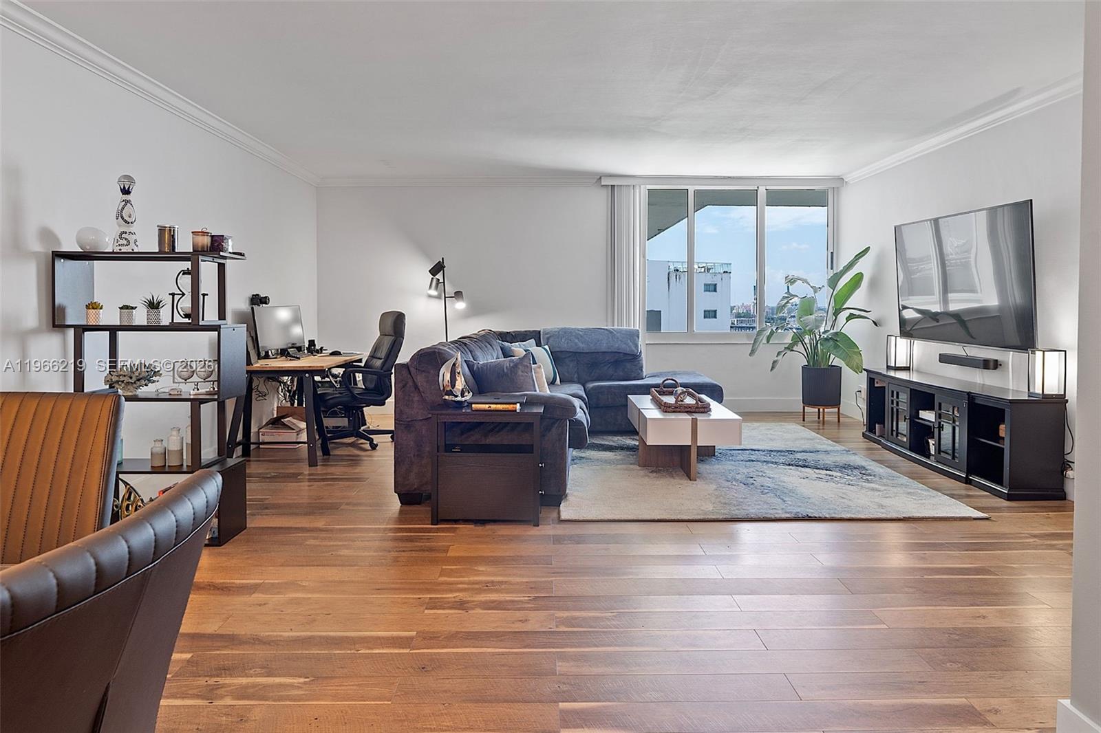 MIRADOR 1200 CONDO - Residential