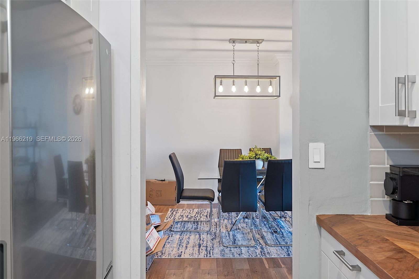 MIRADOR 1200 CONDO - Residential