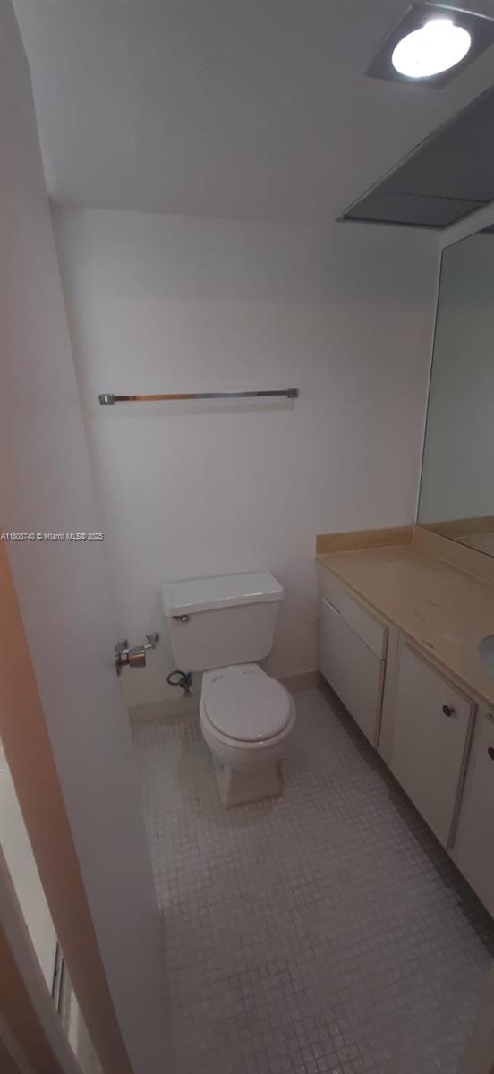 WINSTON TOWERS 200 - Residential