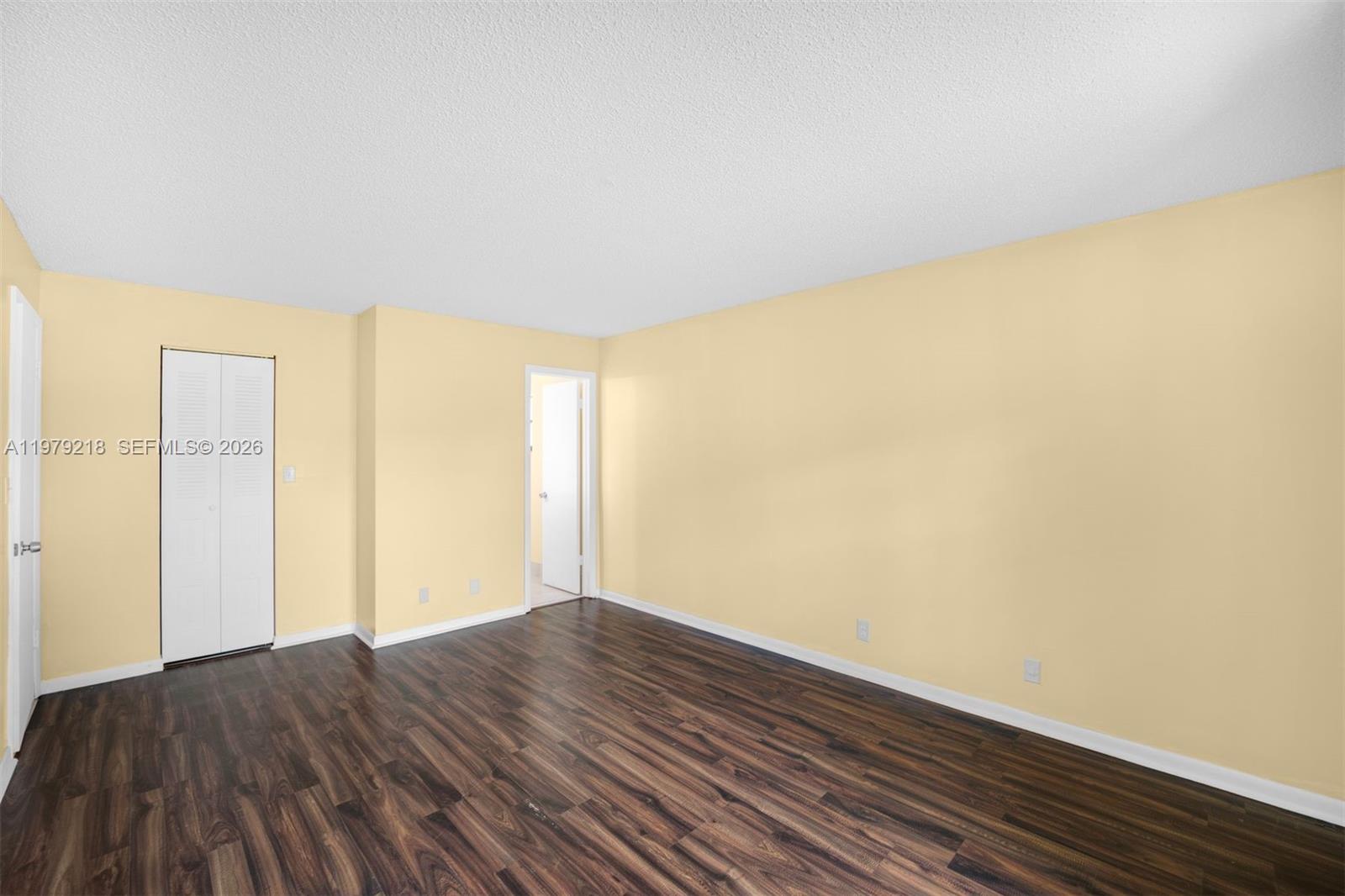 VALENCIA VILLAGE CONDO PH - Residential Lease