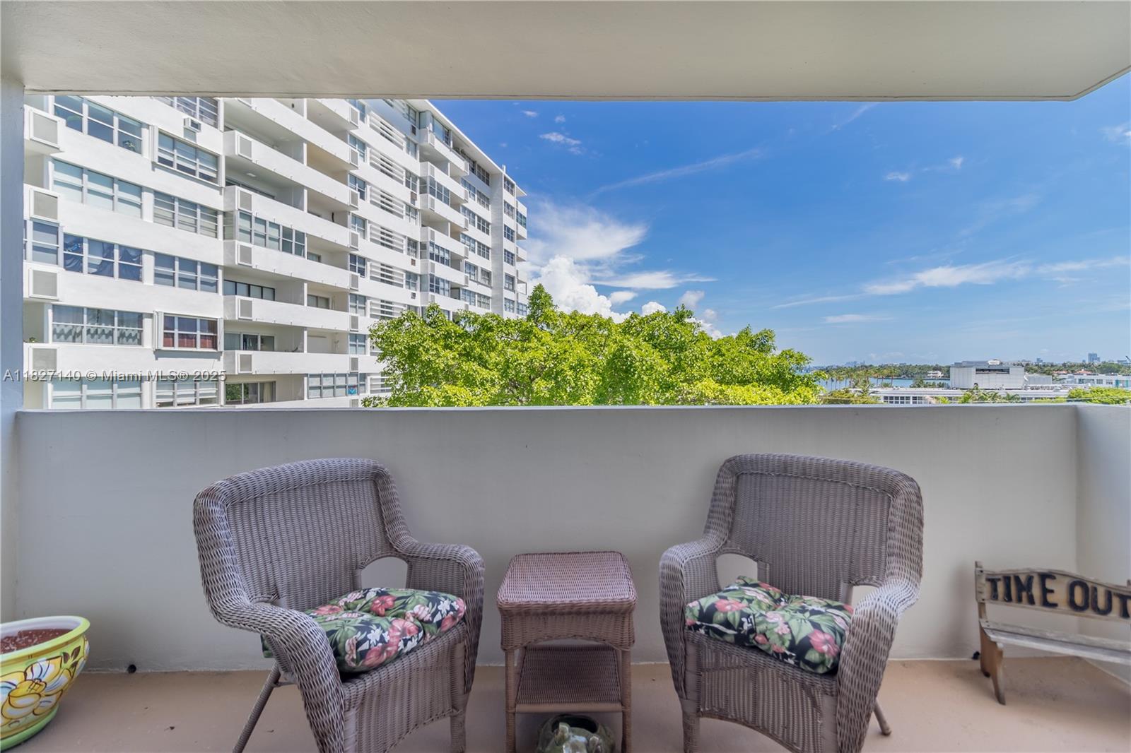 ISLAND TERRACE CONDO - Residential
