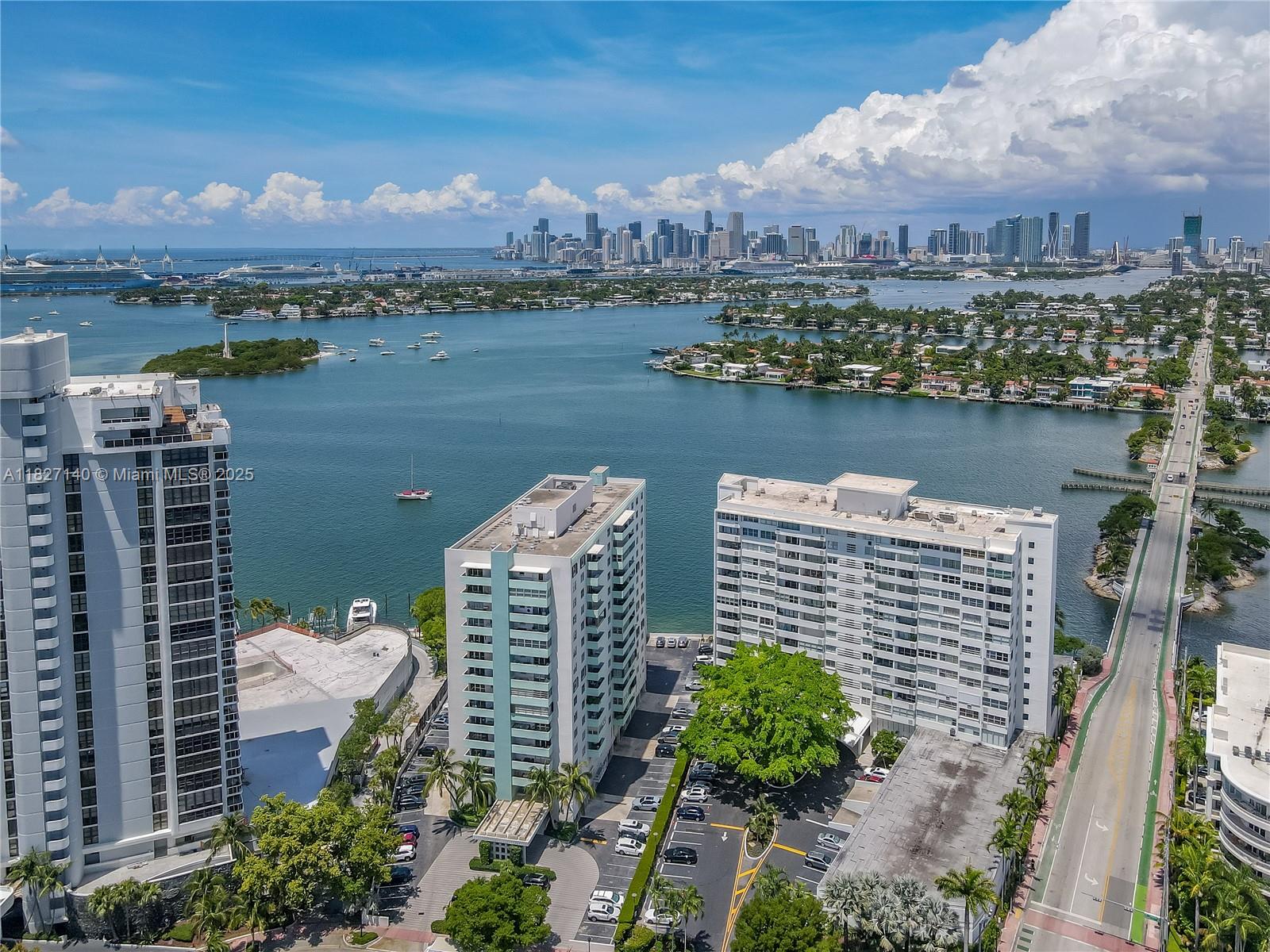 ISLAND TERRACE CONDO - Residential