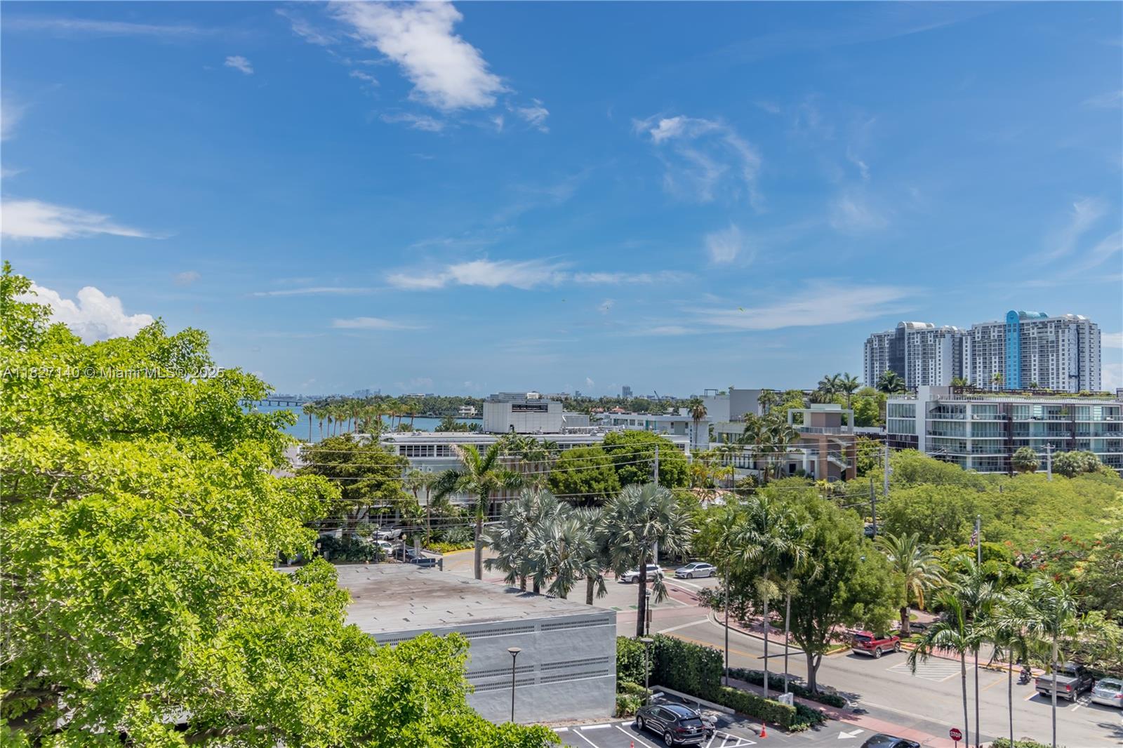 ISLAND TERRACE CONDO - Residential