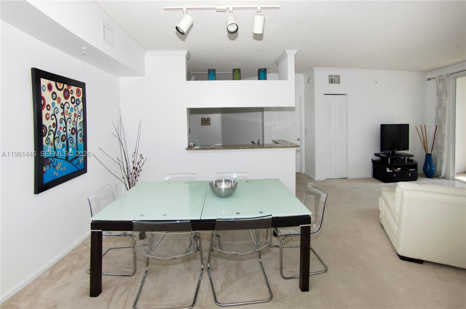 PORTO BELLAGIO CONDO - Residential Lease