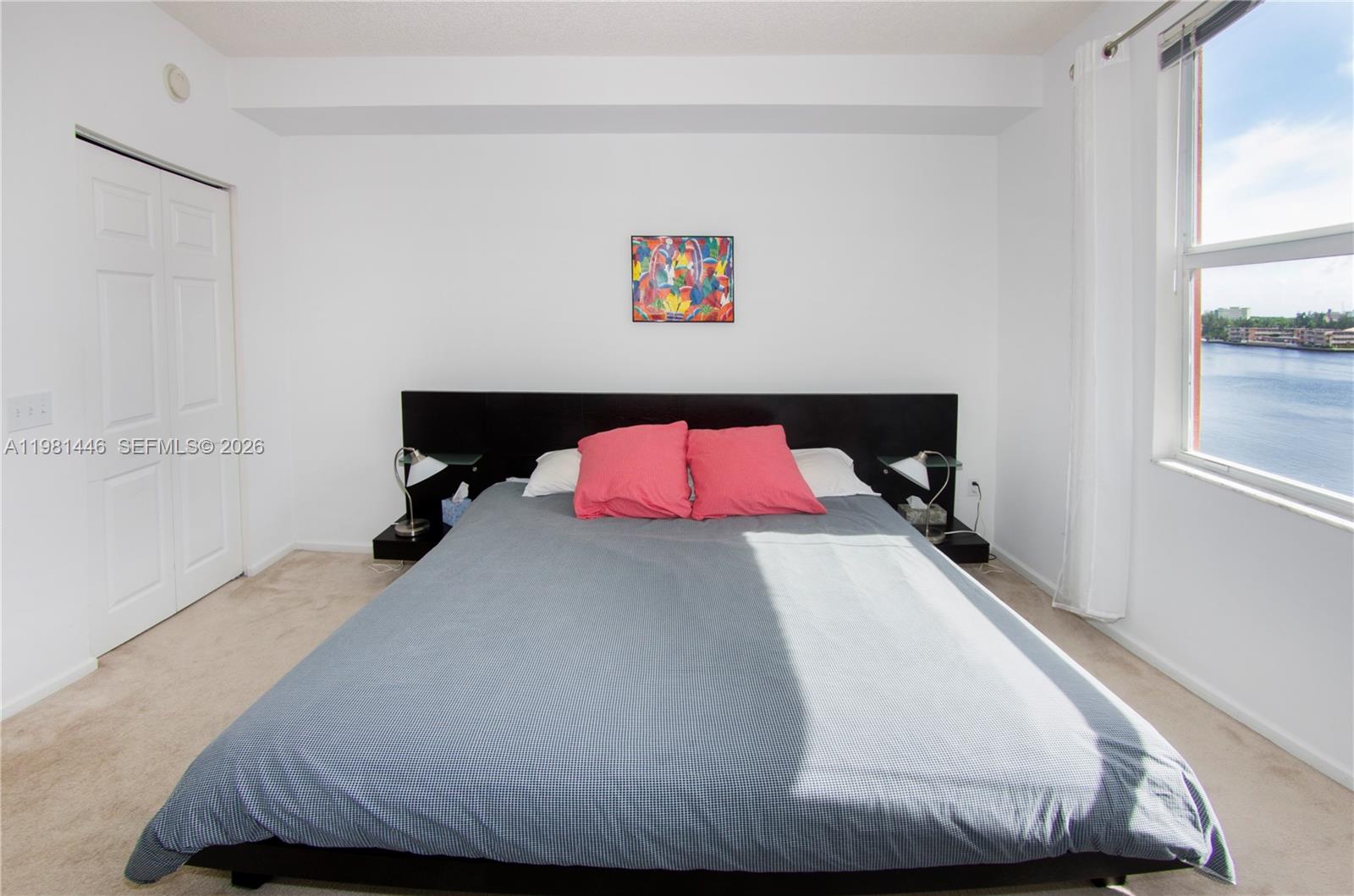 PORTO BELLAGIO CONDO - Residential Lease