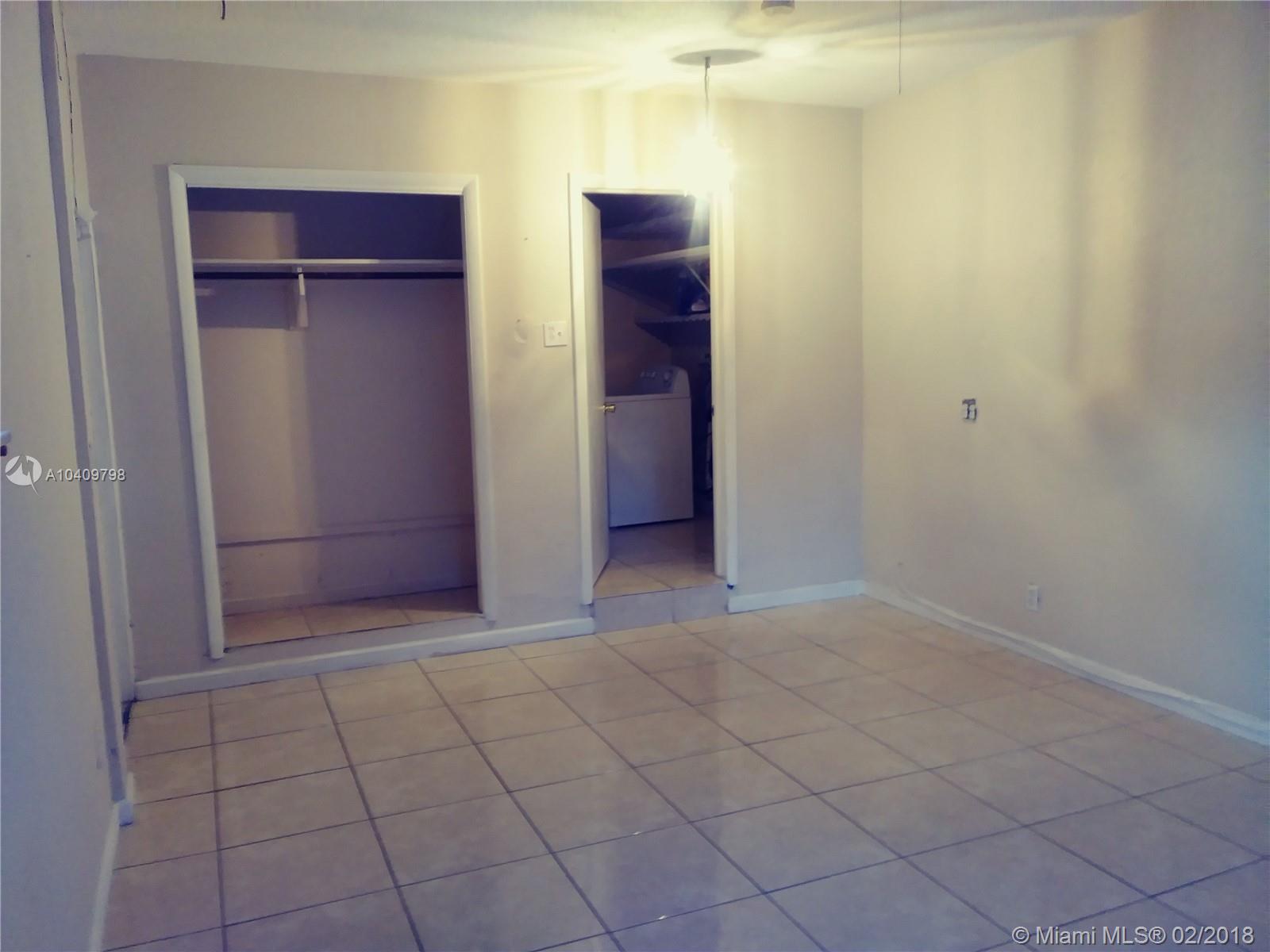 SHERIDAN HILLS SEC ONE - Residential Lease