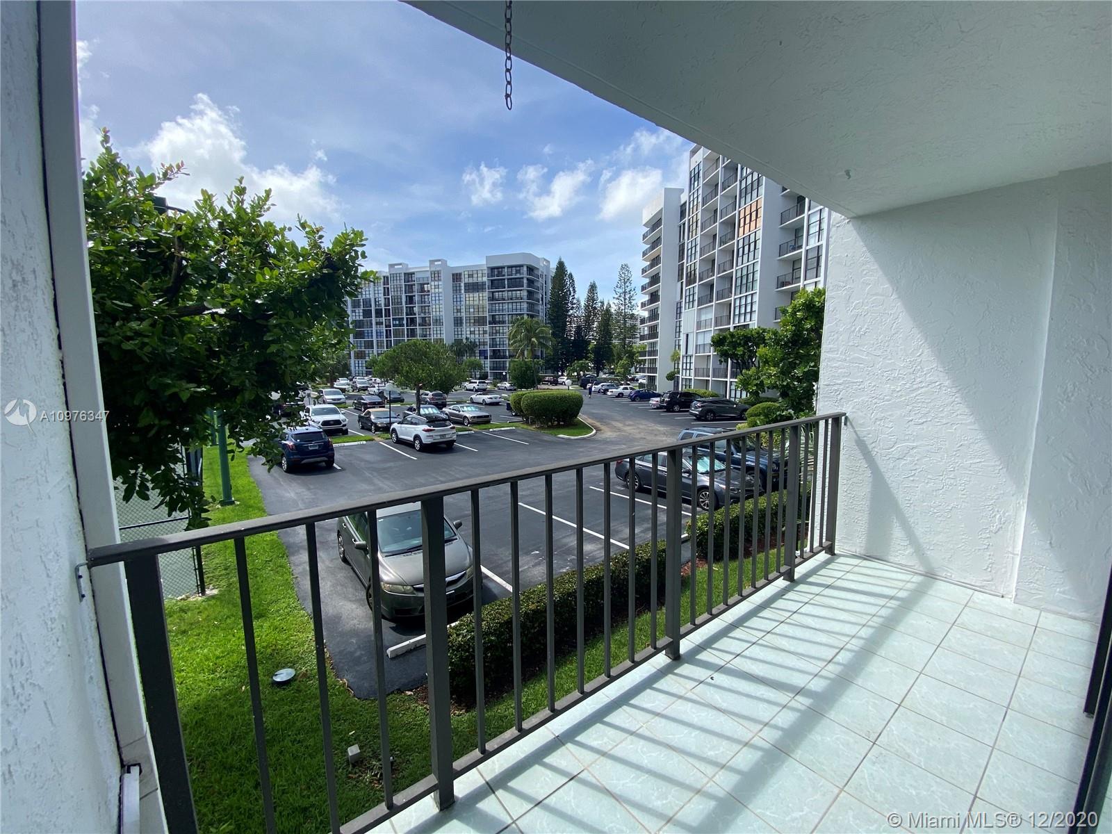 OCEANVIEW PARK CONDO - Residential Lease