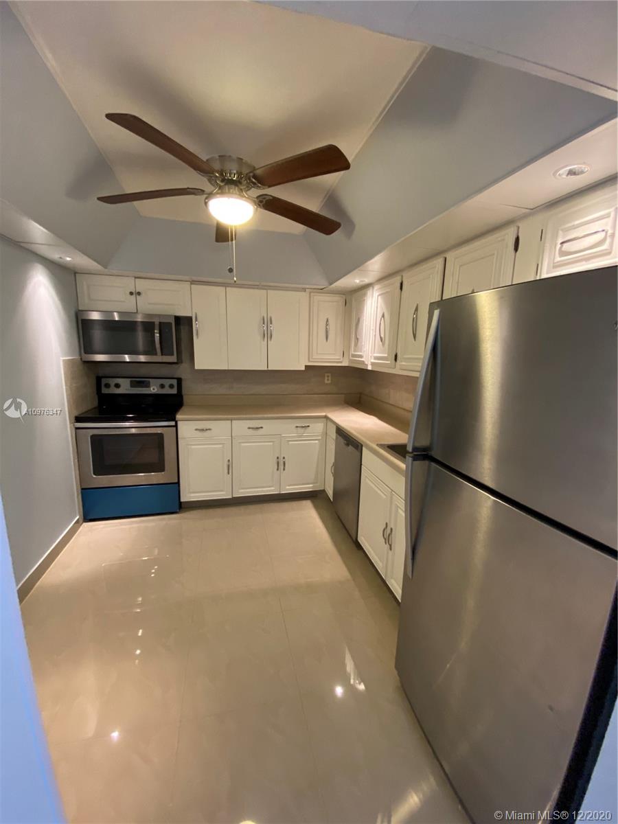 OCEANVIEW PARK CONDO - Residential Lease