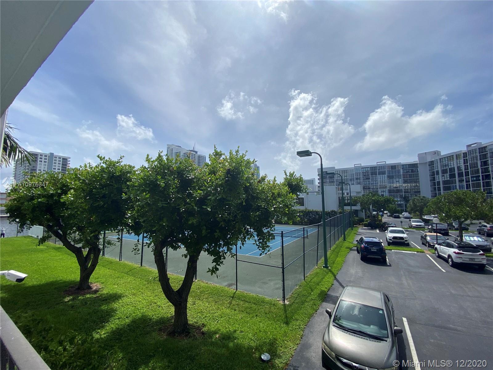 OCEANVIEW PARK CONDO - Residential Lease