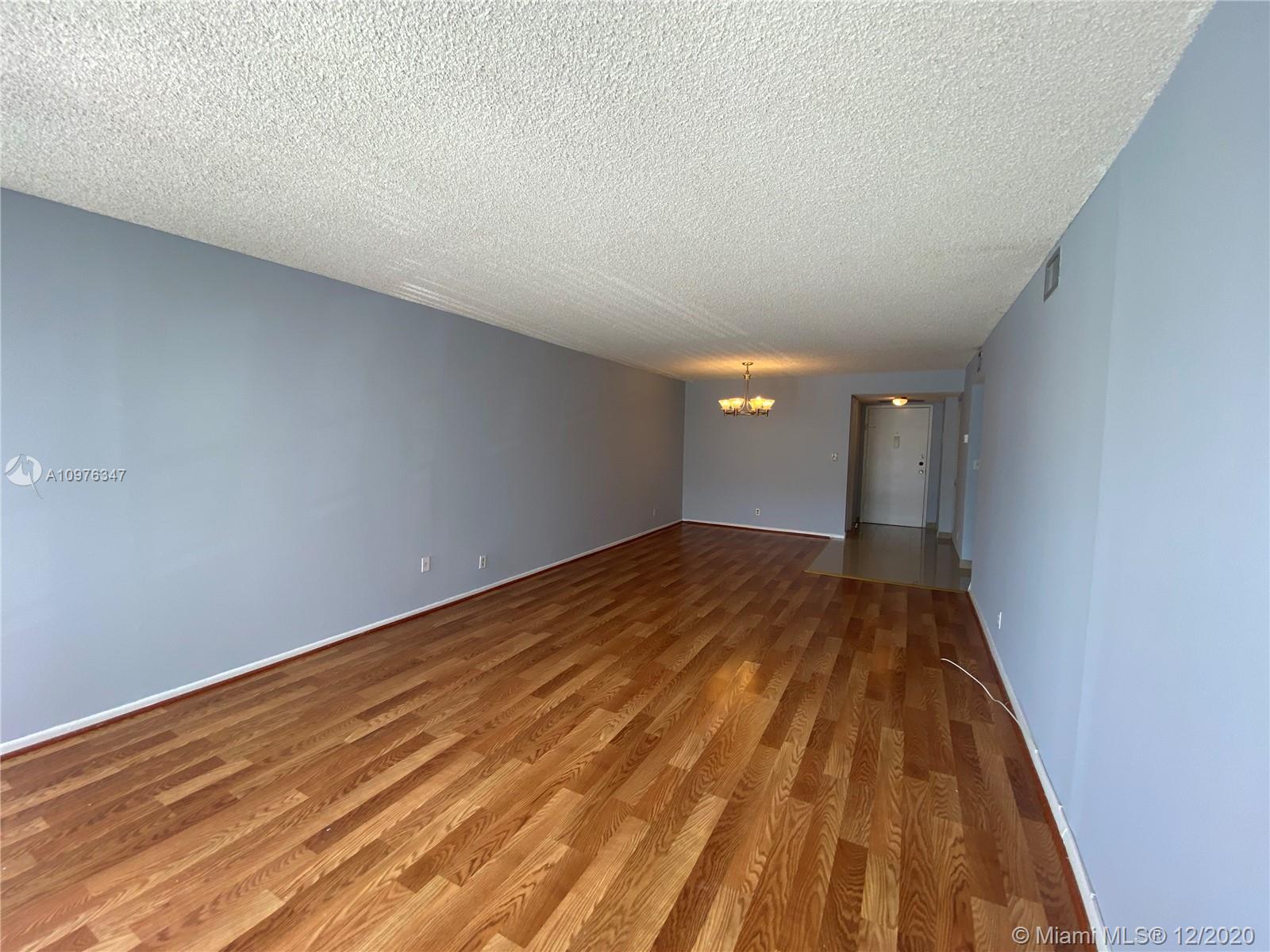 OCEANVIEW PARK CONDO - Residential Lease