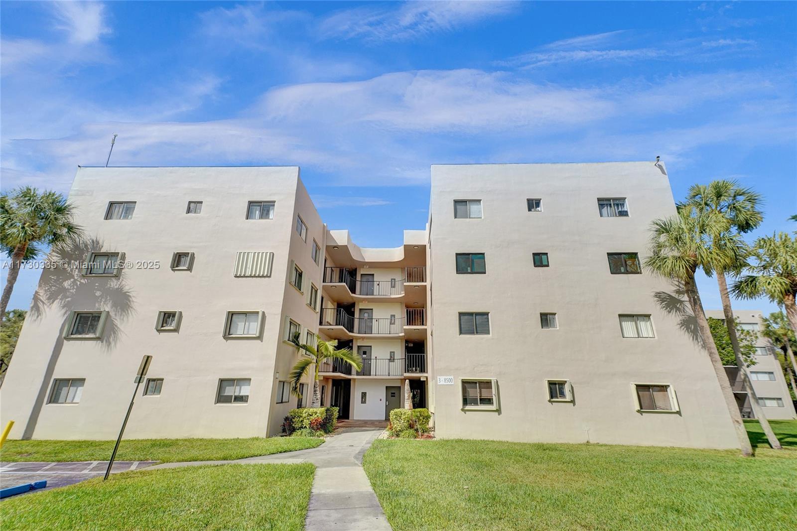 Property for Sale at 8500 Sw 133rd Ave Rd 411, Miami, Broward County, Florida - Bedrooms: 3 
Bathrooms: 2  - $294,999