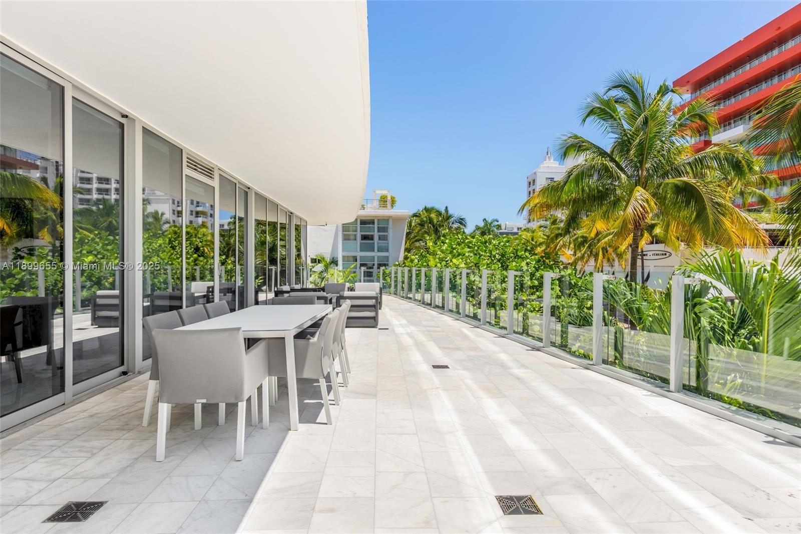 ONE OCEAN CONDO - Residential